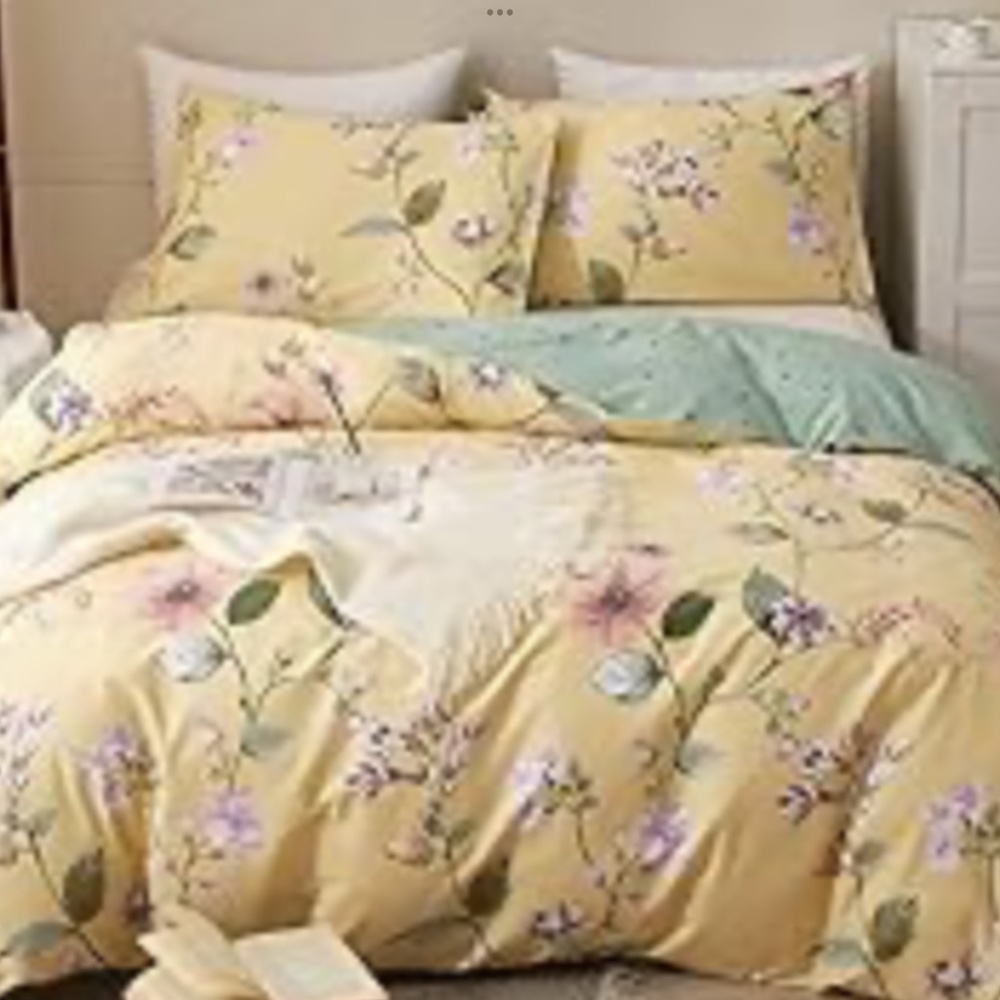 100 % cotton 3pc queen size duvet set with shams brand new floral pattern